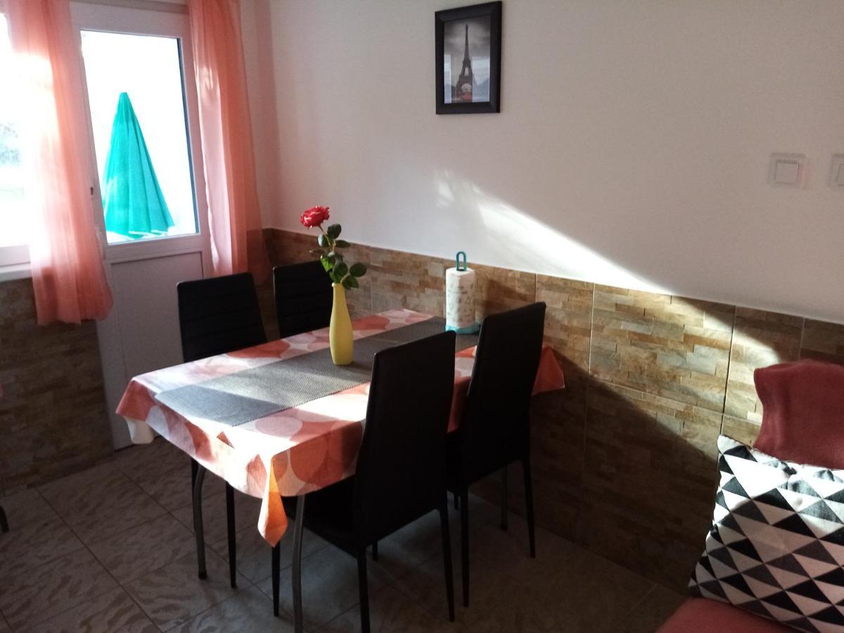 Apartment Buic Pula Eksteriør bilde